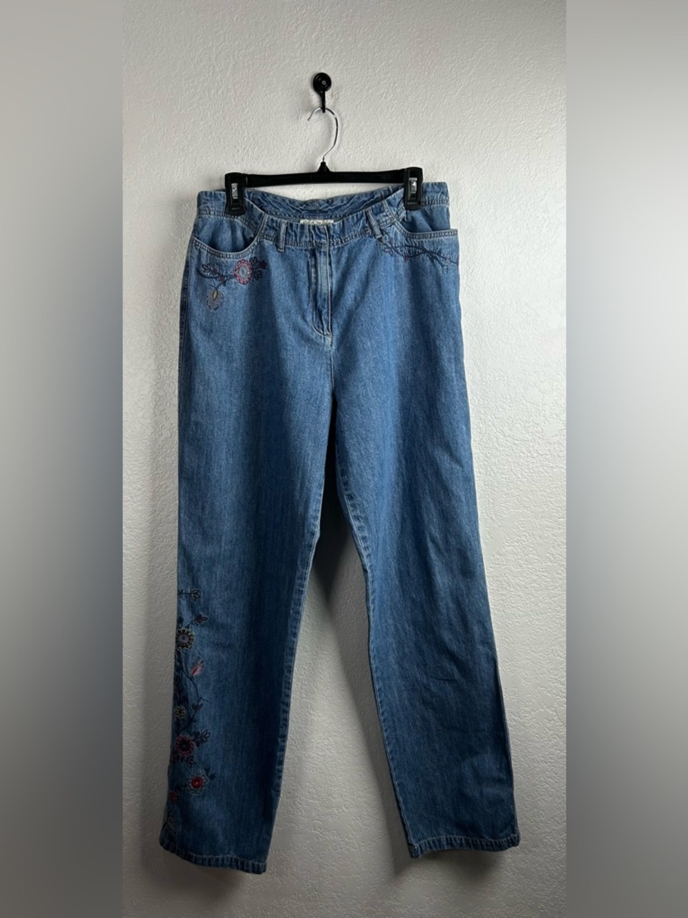 J Jill Denim Womans Sz 16 Tall Jeans Out of the Blue Embroidered Flowers Cotton